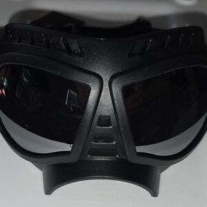 NWT Black Dog Sun/Ski Goggles With Case